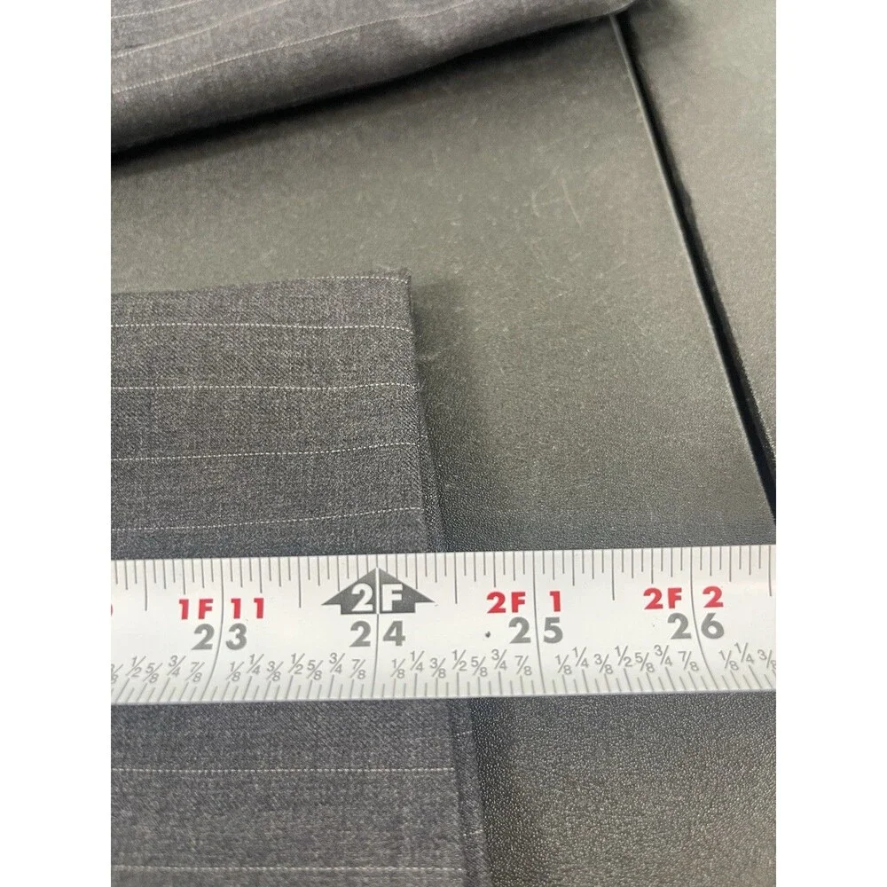 Lauren Ralph Lauren Men’s Charcoal Gray Pinstripe Wool Blazer 42R